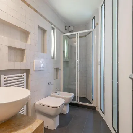 The Rent - Modern Two-bedroom Near Navigli Apartamento *